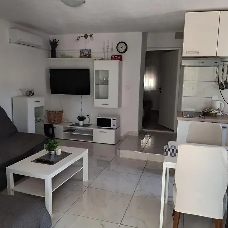 Bili Galeb Apartment